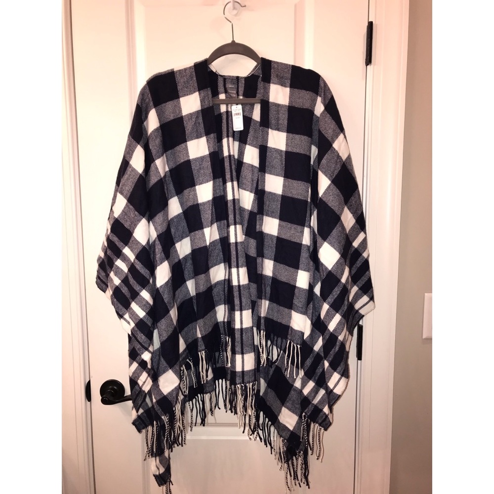 Aerie blanket cape